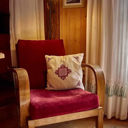 Pucher Chalet